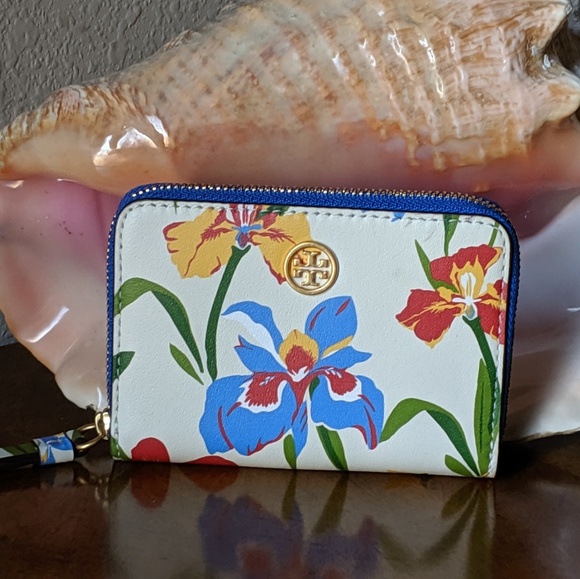 Tory Burch Handbags - NWT Tory Burch Floral Mini Coin Purse Wallet